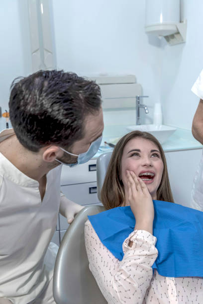 Best Emergency Denture Repair in Summitville, IN